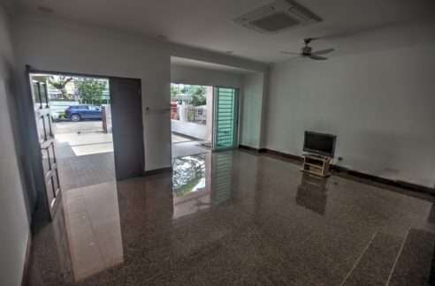 Ashgrove Woodlands Terrace House for Rent