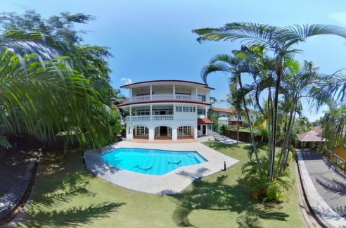 Bungalow for Rent sixth avenue, eng Neo